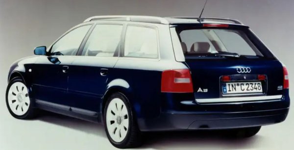 A6 може да е бил голям бестселър за Audi, но всяка кола в представителния сегмент с бензинов V8 двигател гарантирано ще се продава с ледникови темпове. Разбира се, жадният, но невероятно дискретен A6 V8 е вълк в овча кожа, който отчита скромни по обем продажби.